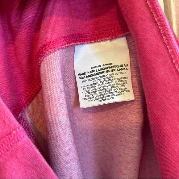 Nike Hot Pink High Rise Dri-Fit Cropped Capri Pants - Women’s Small - Picture 10 of 10